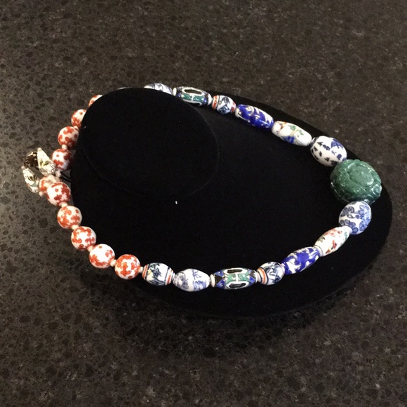 Vintage Caved Jade & Ceramic Painted Bead Necklace - Picture 8 of 16